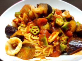 ヤリイカのトマトソースパスタ♪